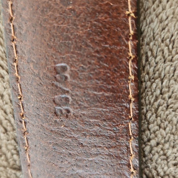 Vintage Tommy Hilfiger Men's Leather Belt Size 36 - Picture 9 of 11